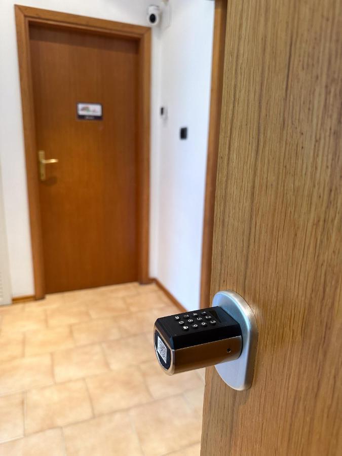 Mirea'S Rooms Ασκόλι Πιτσένο Εξωτερικό φωτογραφία